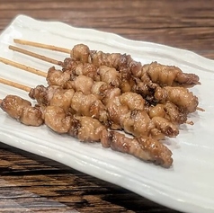 鶏皮ぐるぐるりん串 ~旨しお味~ (1本)
