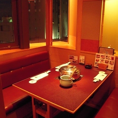 窓際テーブル席（3）