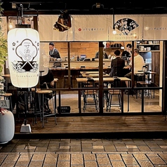 【テラス席8席】 開放的なテラス席となっております♪心地よい風を感じながらリラックスしたひとときをお楽しみいただけます!特別な瞬間をお届けいたします。