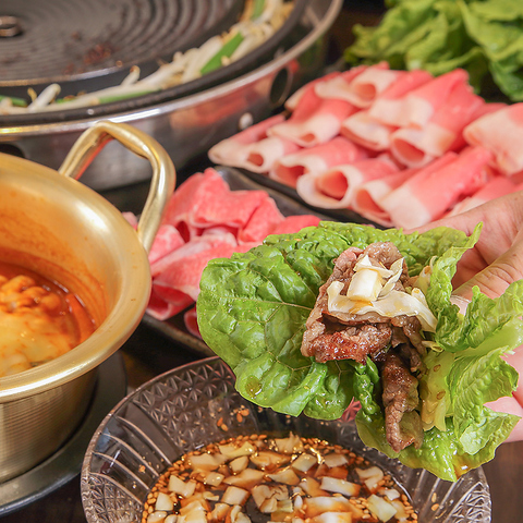 国産食材を使用し、韓国直輸入の香辛料で仕上げた豊富なメニューが魅力の韓国料理店♪