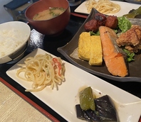 毎日変わる日替わり定食700円◎