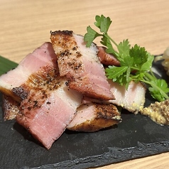厚切りベーコン炭火焼き