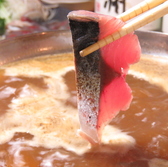 青森県八戸漁港の船凍鯖を使用した、トロ鯖炙りしゃぶしゃぶは当店自慢の一品です！ハーフサイズもございますので、ぜひお気軽にご注文くださいませ♪