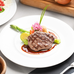 ランチは1980円～あります！写真はステーキランチ2860円。