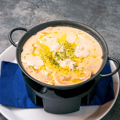 ポルチーニ茸のラビオリ　きのこクリームソース