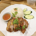 料理メニュー写真 カオマンガイトート　Thai Fried Chicken Rice