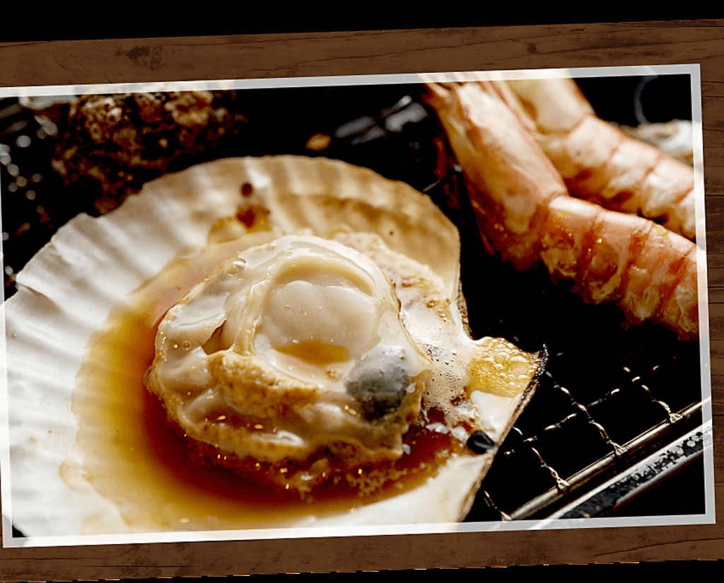 港町から毎朝直送の新鮮魚介を浜焼きでどうぞ♪リーズナブルなお値段も魅力です。