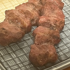 豚かしら串　（1本）