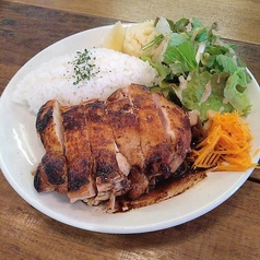 鶏肉のレンガ焼き