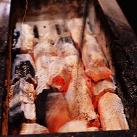 こだわりの炭を使った炭火焼鳥！