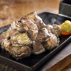 ★薩摩地鶏の炭火焼き~熱々の陶板で仕上げる~