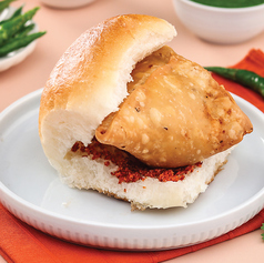 サモサパヴ（Samosa Pav）