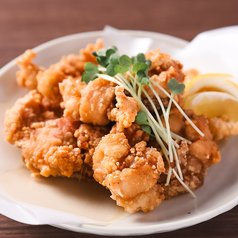 鶏のから揚げ