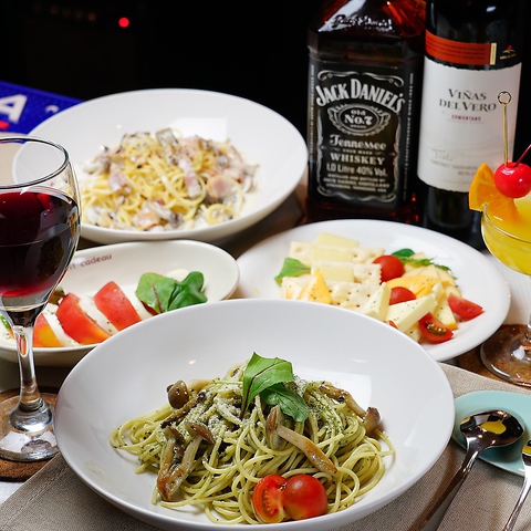 カラオケ・ダーツ・おいしい食事とお酒で朝まで盛り上がれるお店♪
