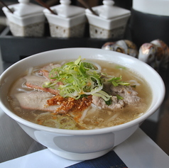 クウェティオムー