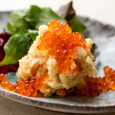 サーモンといくらのポテトサラダ