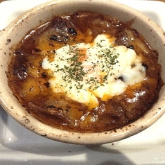 牛すじの赤ワイン煮込み