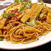 麺好きにもオススメ！ネパール風焼きそば「チョウミン」