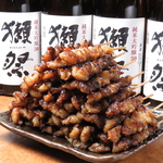 人気の博多もんが勢ぞろい♪ごまさば、鉄板餃子、とりかわ、豚バラ串、やきとん。是非ぶあいそへ。