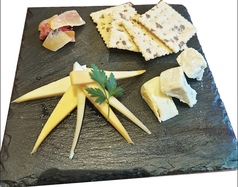 チーズ、フルーツ、トリュフ野山のジュエル