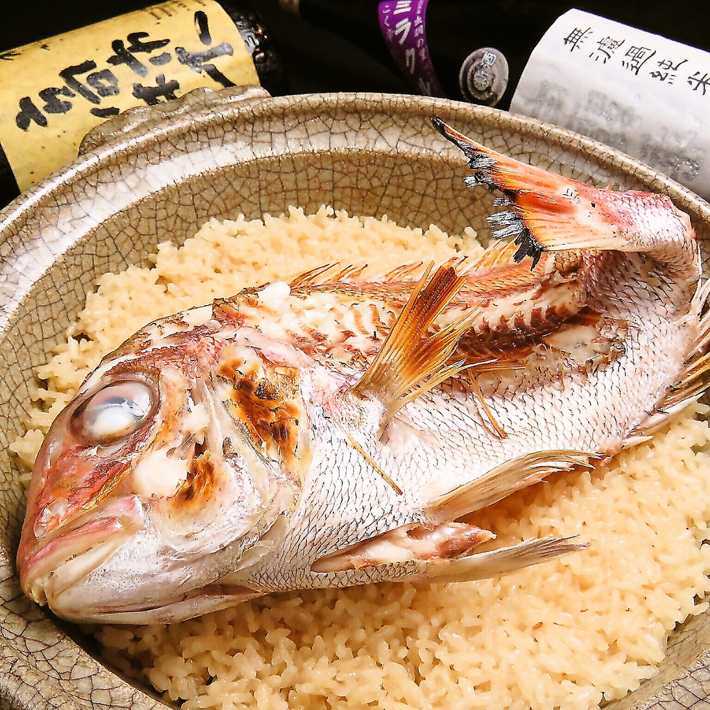 四季折々の地元産の食材をふんだんに使った贅沢な料理の数々…
