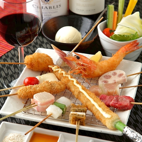 串カツの概念が変わる！ふんわり食感の串カツとこだわりセレクトワインのマリアージュ