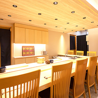 毎日市場へ買付けに行き厳選された食材