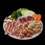 みんなでシェアして楽しめる【鉄ちゃん盛り合わせ】野菜も付いており、ボリューム感満載でおすすめ★