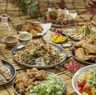 時間無制限の食べ飲み放題！時価無制限の飲み放題！