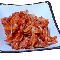 メインのお料理をさらに引き立てる選べる小鉢付き！