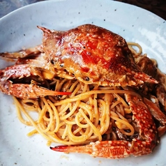 渡りガニのリッチなクリームパスタ
