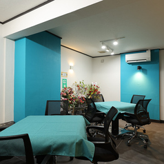 友人との飲み会やランチ利用にも最適な麻雀卓