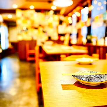 日本酒バル　醸スの雰囲気1