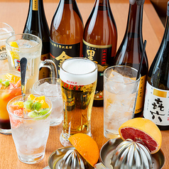 土日は12時から◎種類豊富なドリンクで優雅に昼呑み！