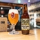 【こだわりのクラフトビール】常時12種類以上のクラフトビールをご用意しています。伝統と革新が織りなす最高の一杯を、ぜひお楽しみください。ぜひ、あなたのお気に入りの一杯を見つけにいらしてください！