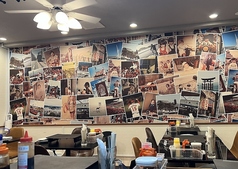 テーブル席4卓2~3名席×13~4名席×14~8名席×1※10名様から貸切可