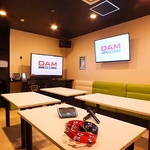 バラエティ豊かな楽曲ラインナップで、お一人様から大人数まで、幅広いニーズにお応えいたします。