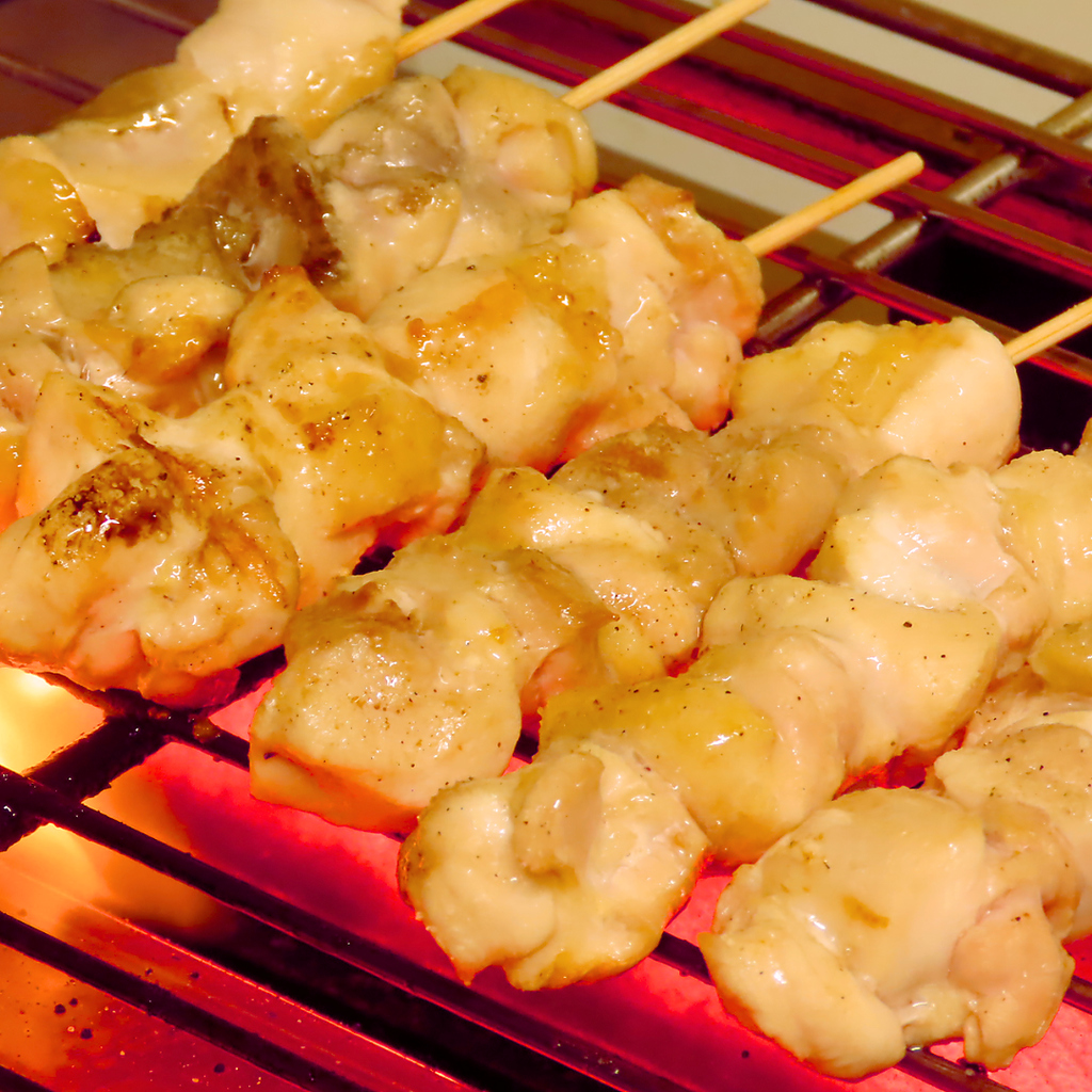 塩とタレの2種類選べる串物はジューシーな肉の旨みを引き立て絶品！特製タレが絡み抜群の美味しさ！