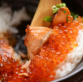 料理メニュー写真&nbsp;鮭といくらのはらこ飯