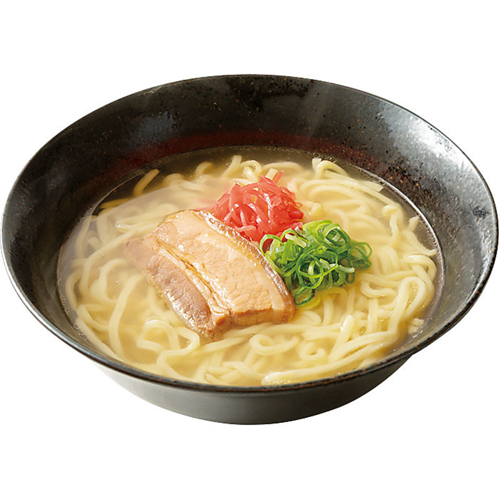 もっちり麺と旨味たっぷりなラフテーの相性◎飲んだ後の〆にもぴったりな心温まる沖縄そばを楽しめる