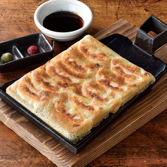 羽根付き餃子