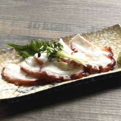 爽やか酸味とコリコリ食感香る絶品たこポン酢の写真