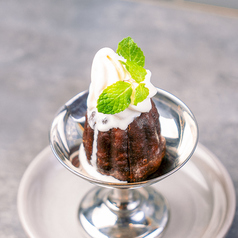 至福のカヌレ with ソフトクリーム