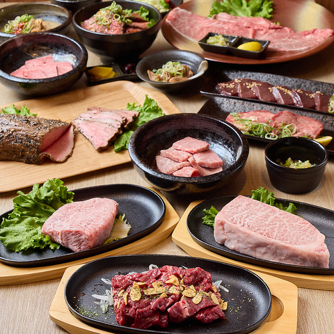 精肉店直営のA5黒毛和牛を堪能できる焼肉店。昼飲みや一人焼肉も歓迎◎