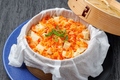 料理メニュー写真 桜海老と国産筍のせいろご飯