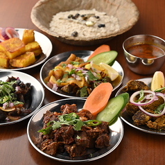 ネパール家庭料理 チュロ ガール CHULO GHAR 新大久保本店のコース写真