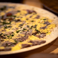 炭香 和牛のたたきとパルミジャーノ