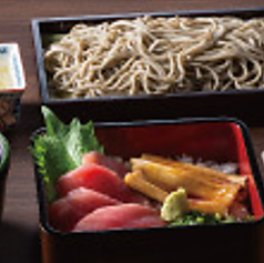 まぐろ・煮穴子重とそば