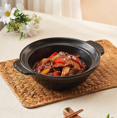 《砂鍋料理》　牛肉の黒胡椒炒め