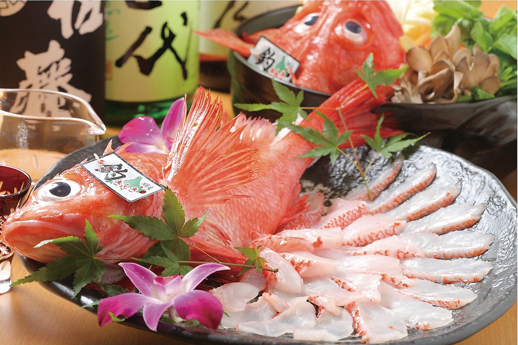 新鮮な魚介の数々をご堪能ください